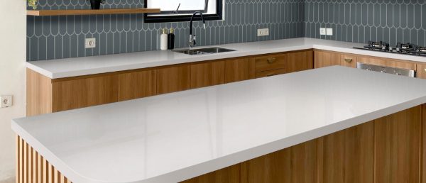 Arctic White Q Surface