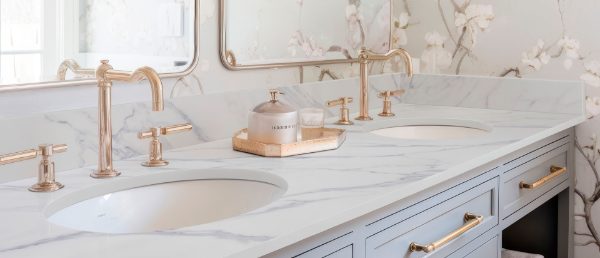 Calacatta Anava Q Surface on Bathroom Vanity