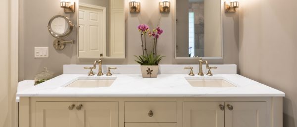 Calacatta Bolina Quartz Countertop Sample