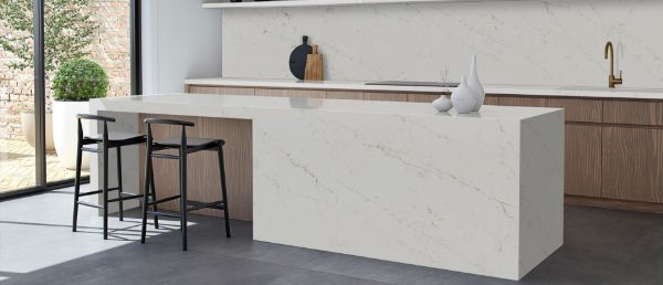 Calacatta Delios Quartz Countertop in Kitchen Island