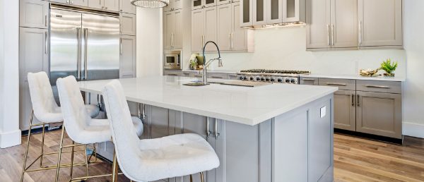 Calacatta Duolina Quartz Countertop in Kitchen