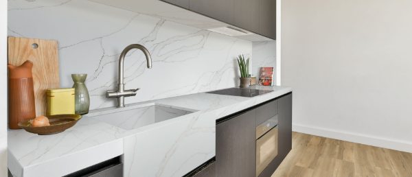 Calacatta Izaro Q Surface