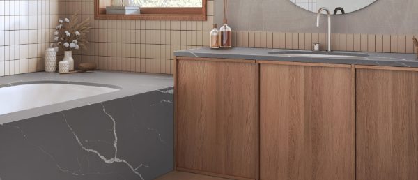 Calacatta Laza Grigio Quartz Countertop in Bathroom Sink