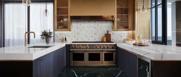 Calacatta Solessio Quartz countertop in a spacious kitchen