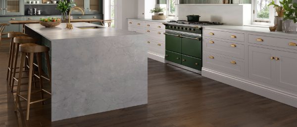 Calacatta Versailles Quartz Countertop on Kitchen