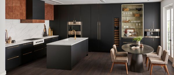 Calacatta Viraldi Quartz Countertop in Open Kitchen