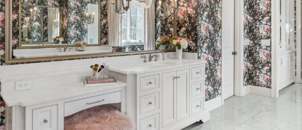 Carrara Miksa Q Surface in Bathroom Sink