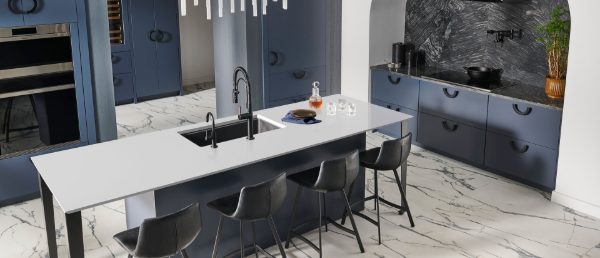 Stellar White Quartz Countertop in Kitchen